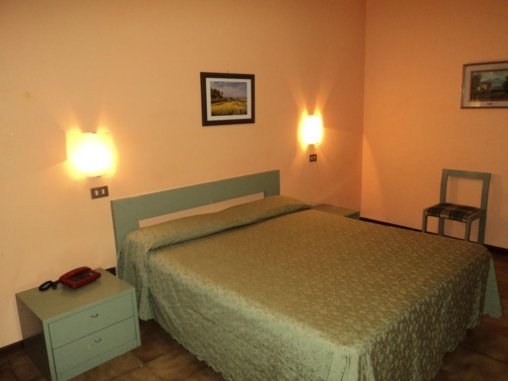 Hotel Zenith Montecatini Terme Quarto foto